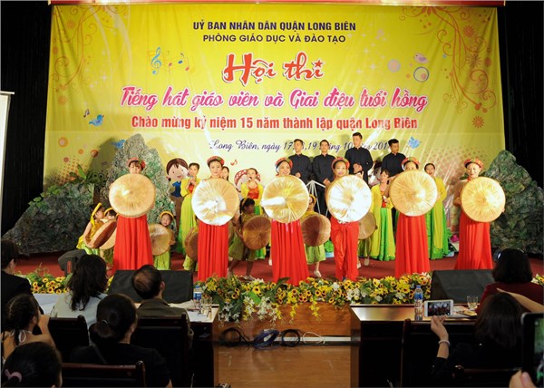 Hội thi Tiếng hát giáo viên - Giai điệu tuổi hồng năm học 2018-2019 (6).jpg